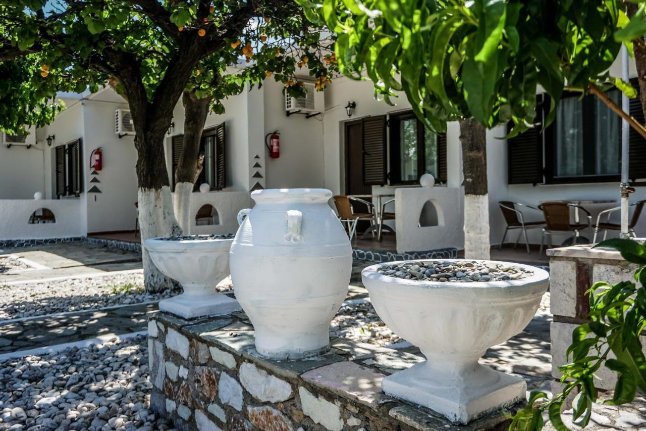 Skyros Avra Residences Buitenkant foto