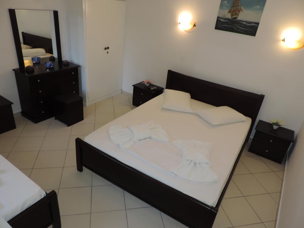 Skyros Avra Residences Buitenkant foto