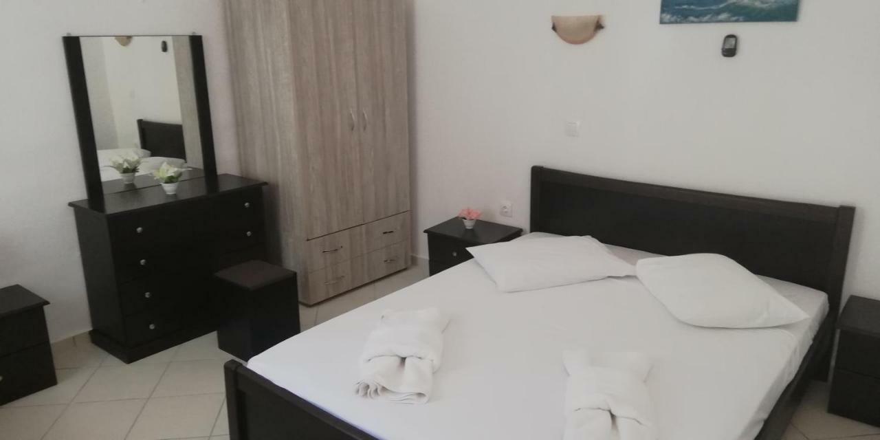 Skyros Avra Residences Buitenkant foto